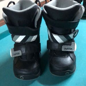 Burton grom boots